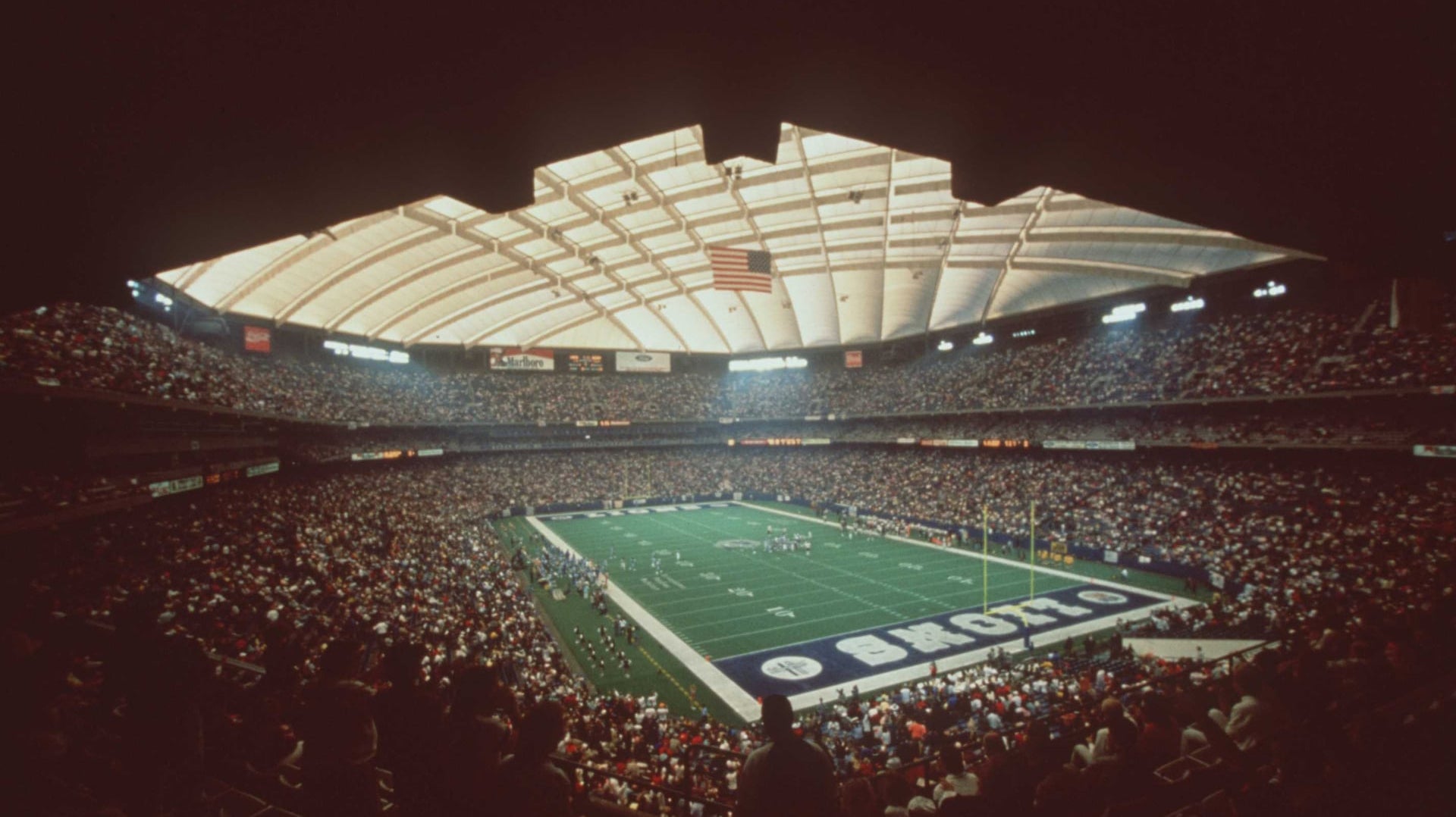 August 23, 1975: The Pontiac Silverdome's 1st game