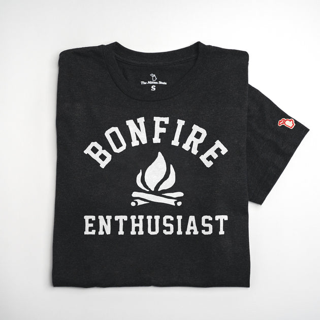 Bonfire Enthusiast | MI Activities | The Mitten State